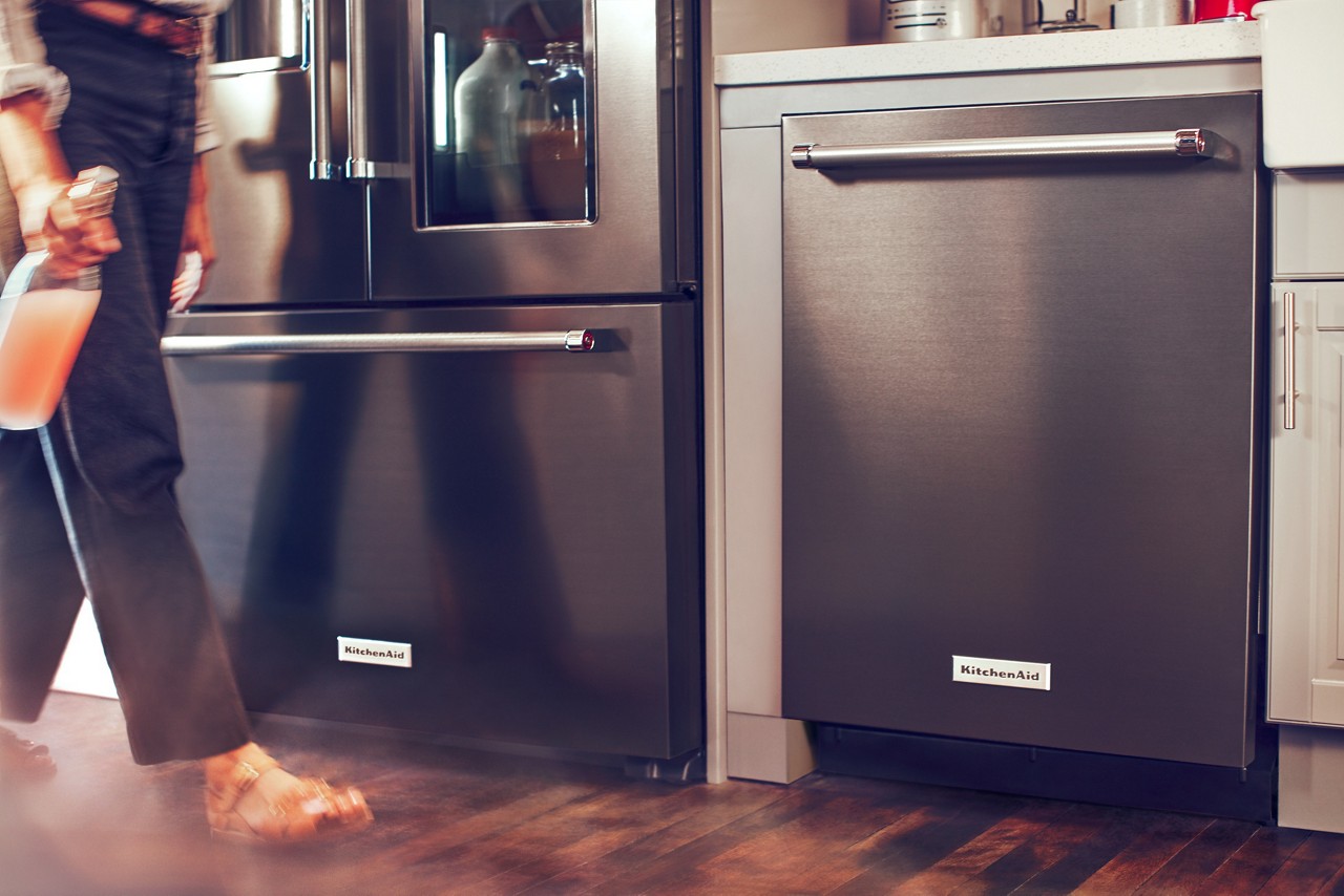 Kitchenaid front cheap control dishwasher